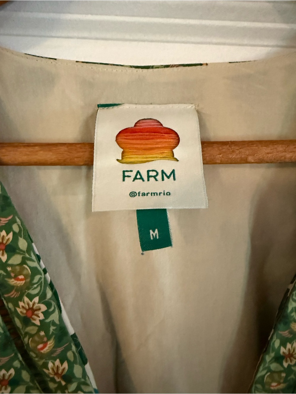 Farm Rio Garden Tapestry Floral Plunge Romper Medium Belted Boho - Picture 5 of 9